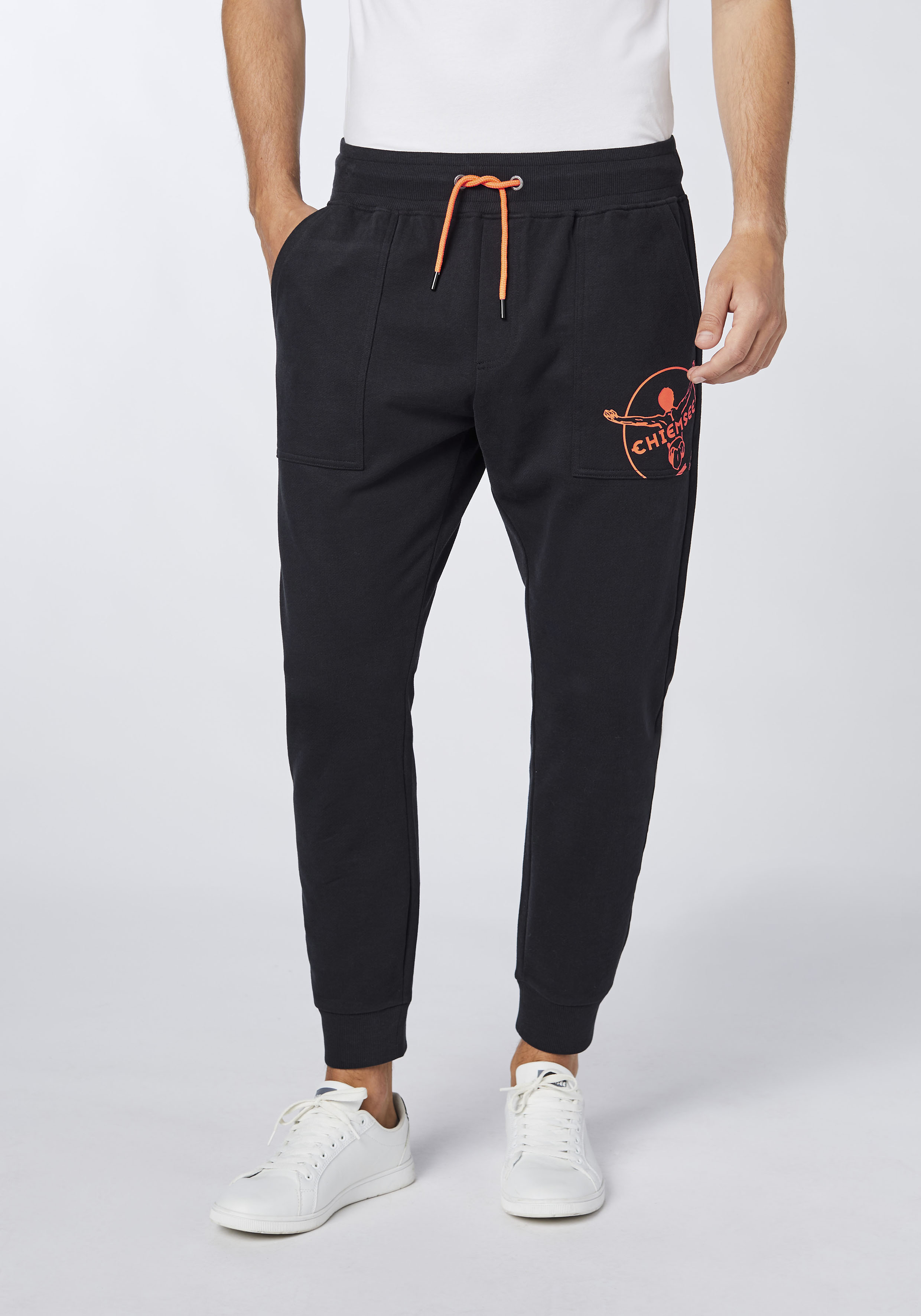 Regular-Fit Sweathose aus Baumwollmix mit Jumper-Motiv | Chiemsee 