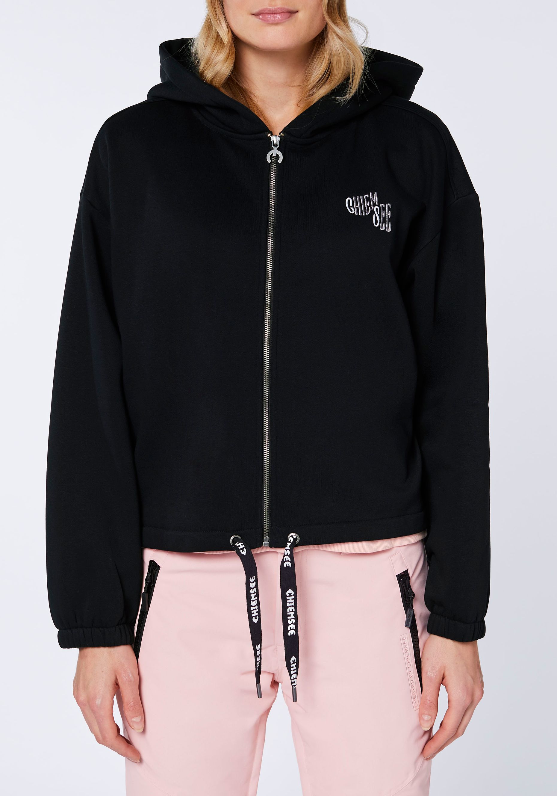 Boxy Loose-Fit Kapuzenjacke mit Label-Stitching | Chiemsee Online Shop 