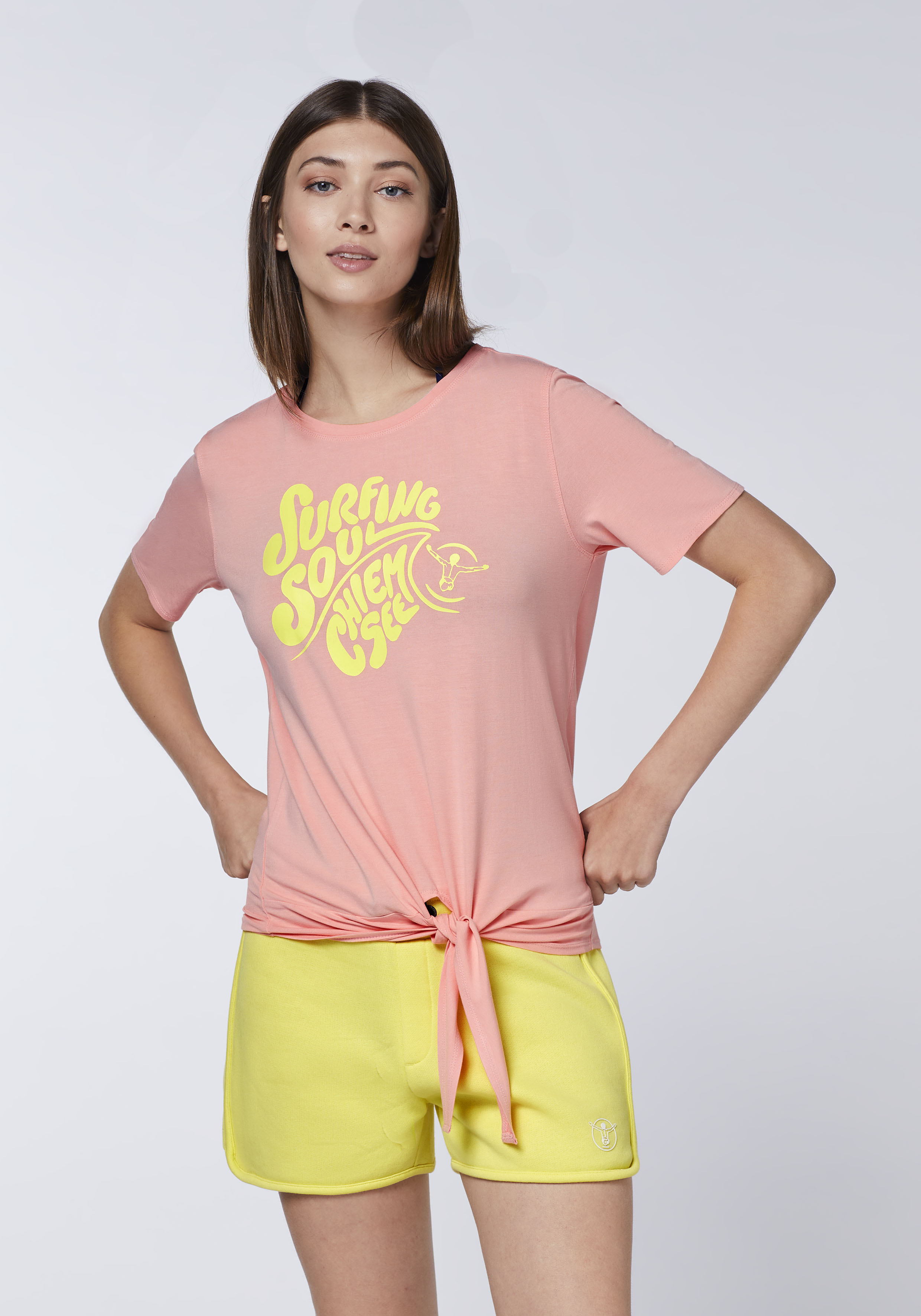 Gecropptes Print-Shirt mit Saum zum Knoten