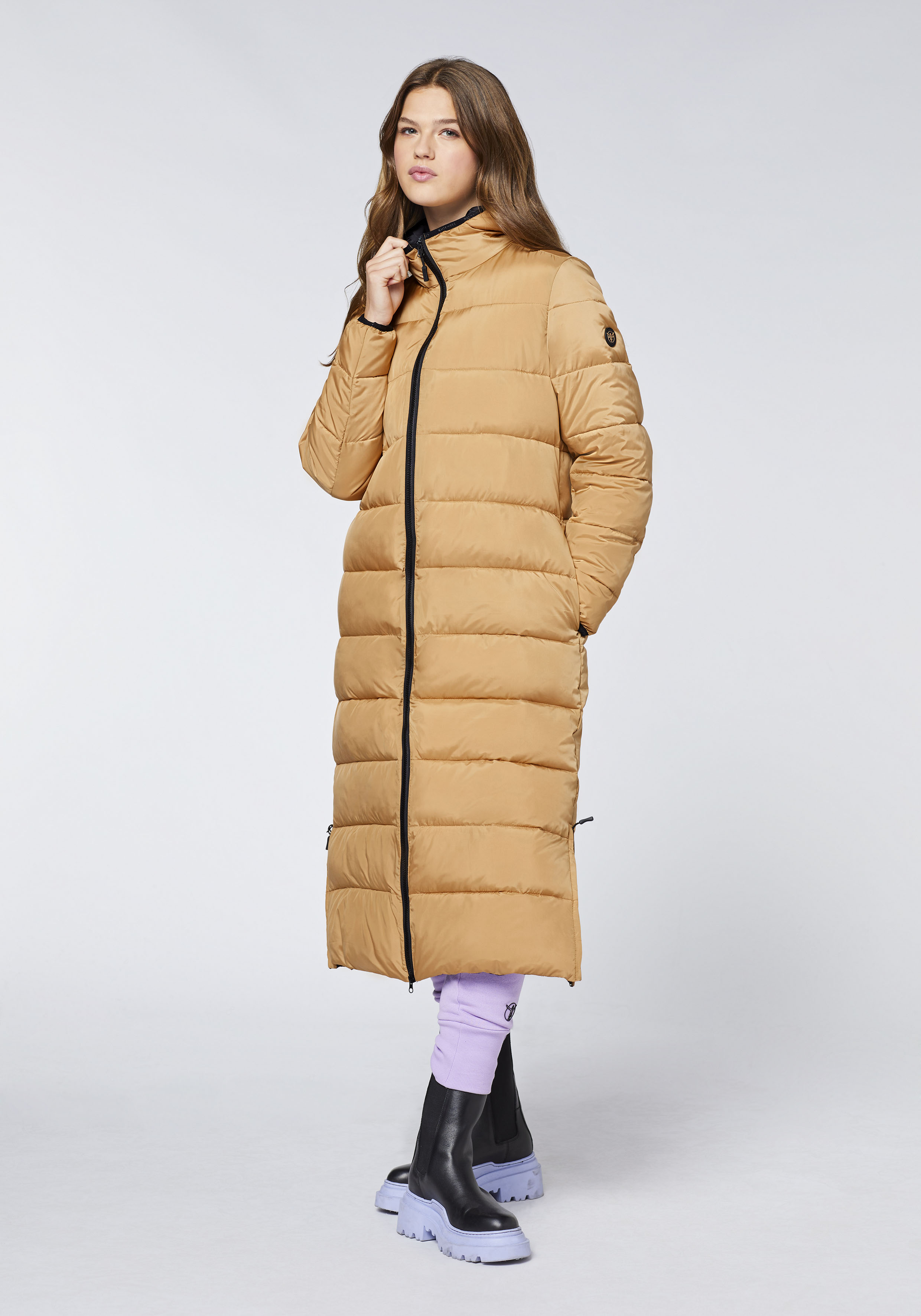 Steppmantel mit Kapuze in Maxilänge | Chiemsee Online Shop 