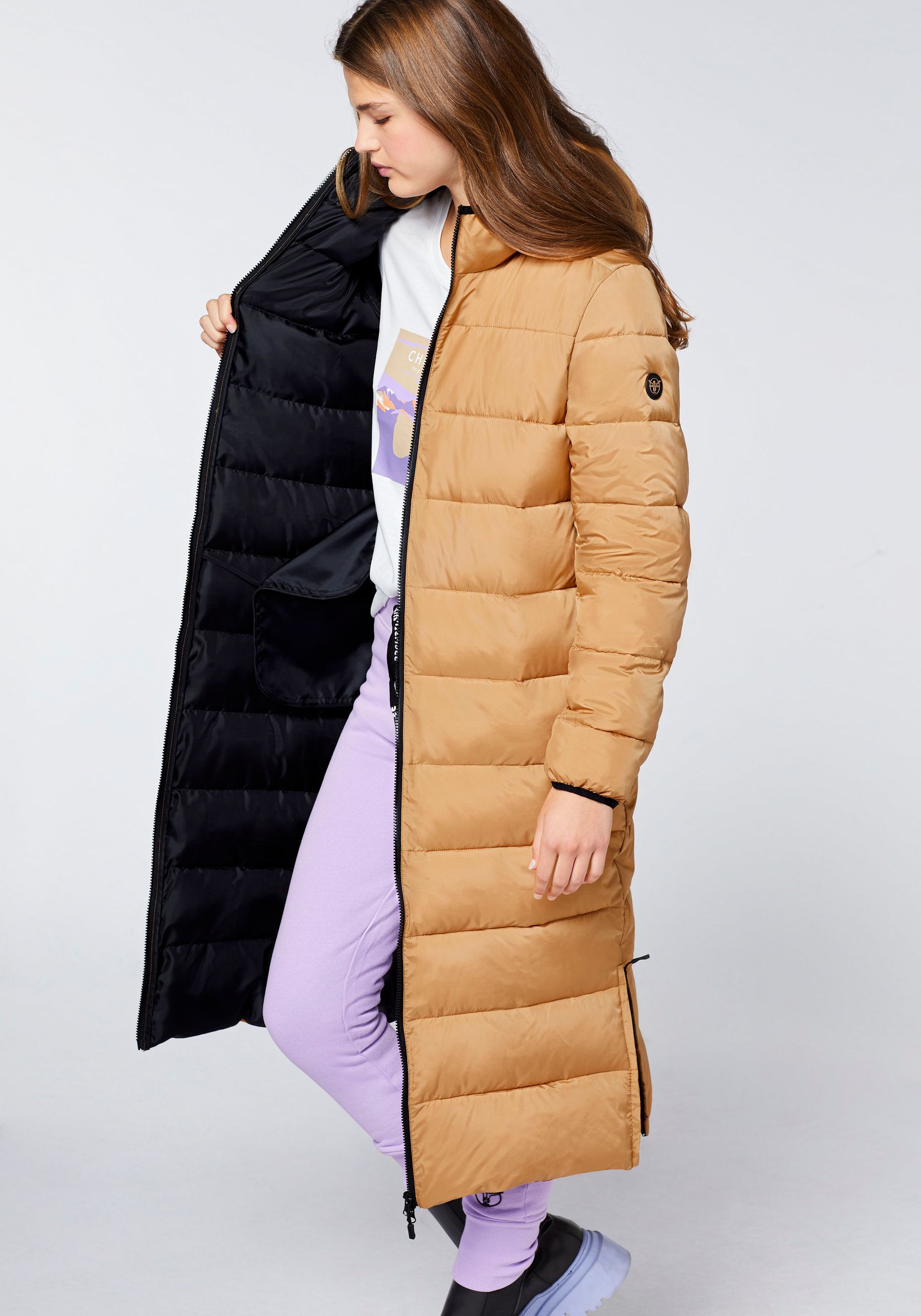 Steppmantel mit Kapuze in Maxilänge | Chiemsee Online Shop 