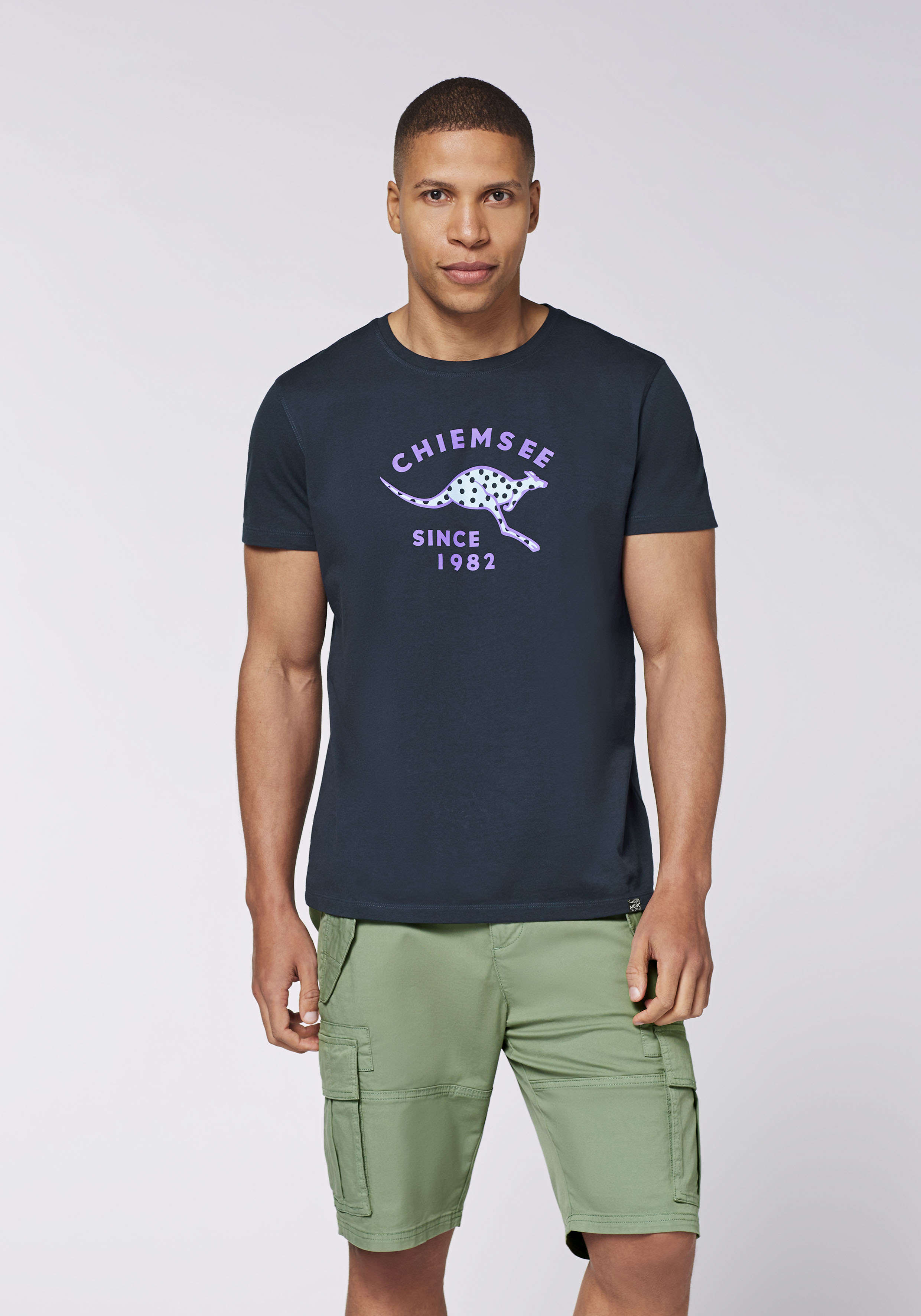 MBRC THE OCEAN®“ Baumwollshirt mit Logo- und Känguru-Print 