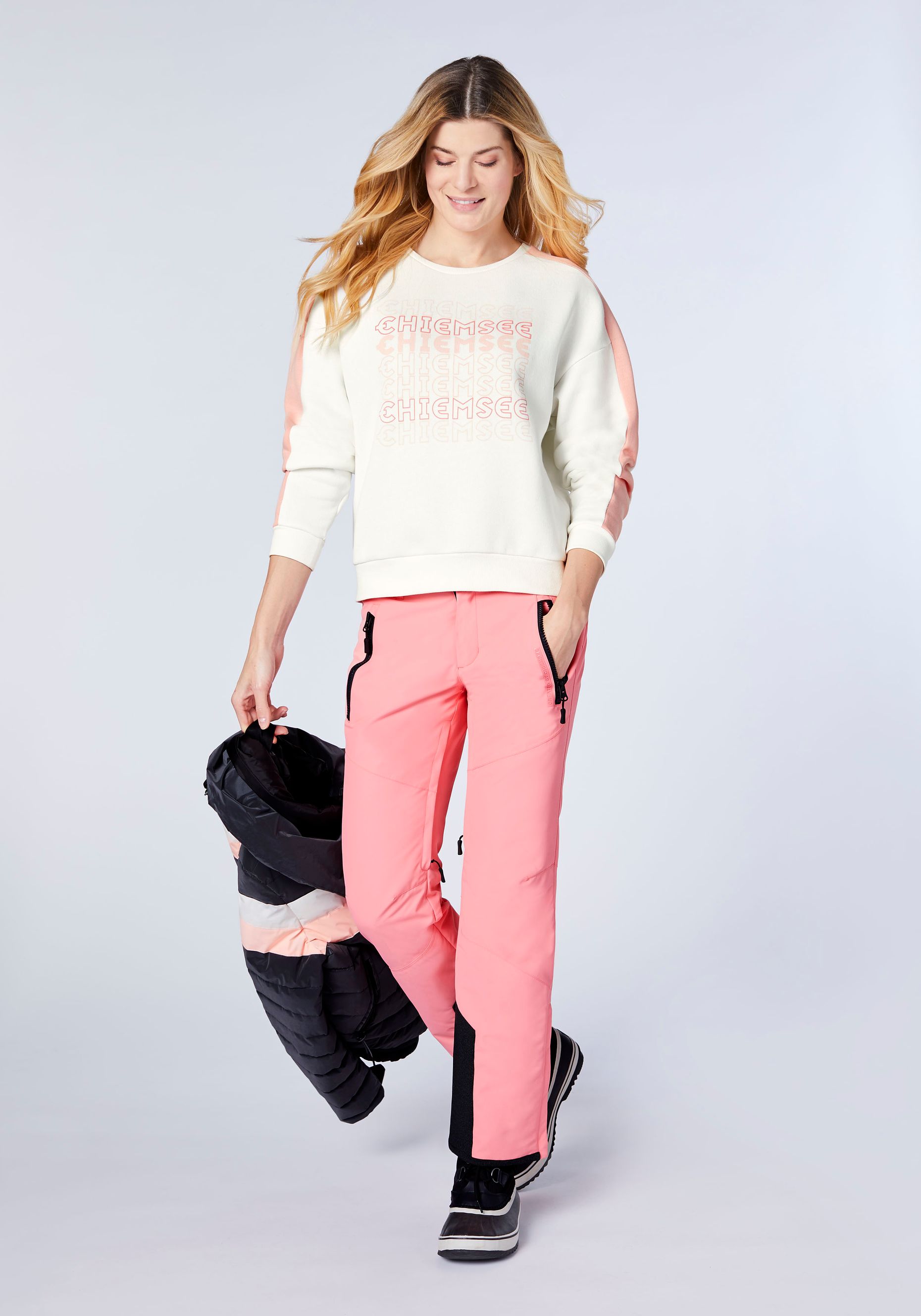 V-Shape-Sweater mit Logos und Blockstreifen | Chiemsee Online Shop