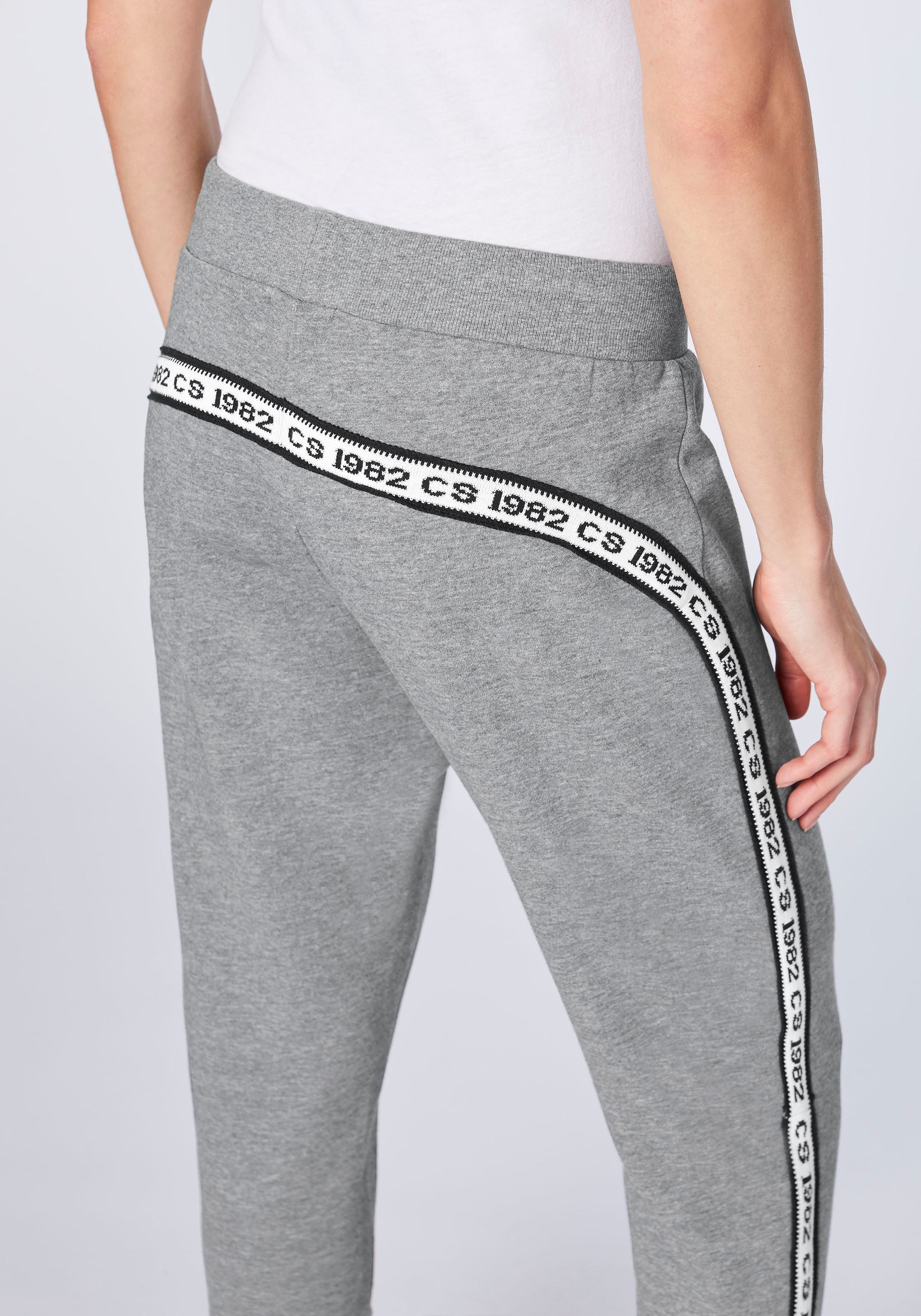 Knöchellange Slim-Fit Sweathose mit Logo-Akzenten | Chiemsee  