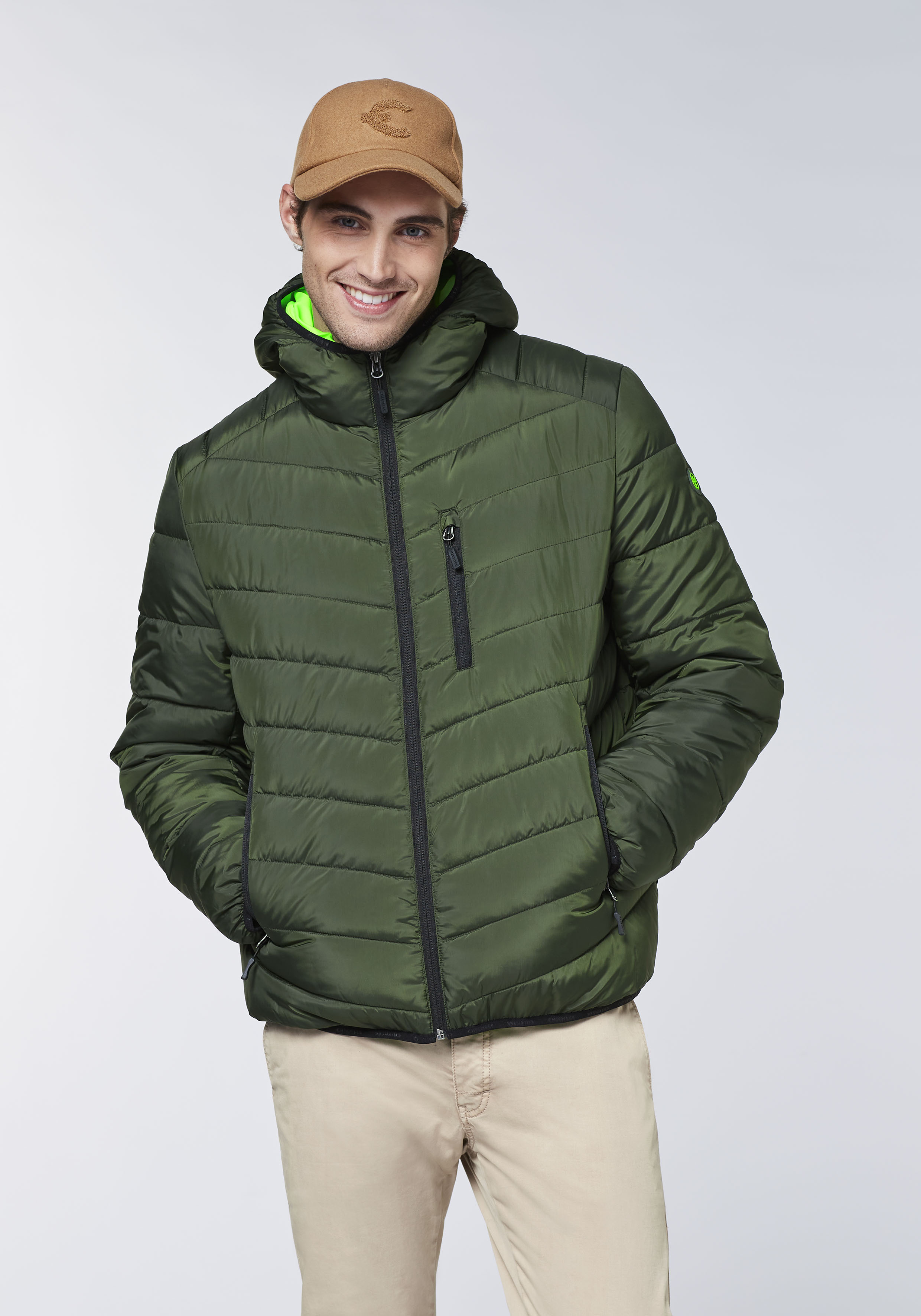 Leichte Steppjacke mit Wattierung